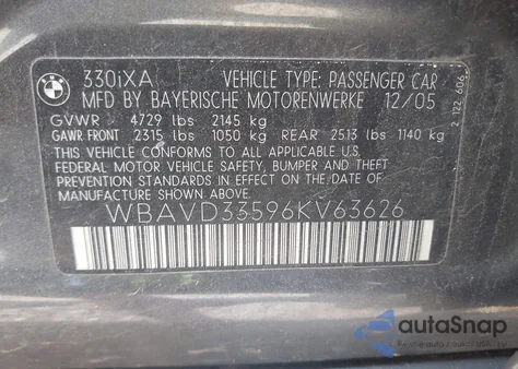 2006 BMW 330Xi z USA, uszkodzony, nr VIN WBAVD33596KV63626